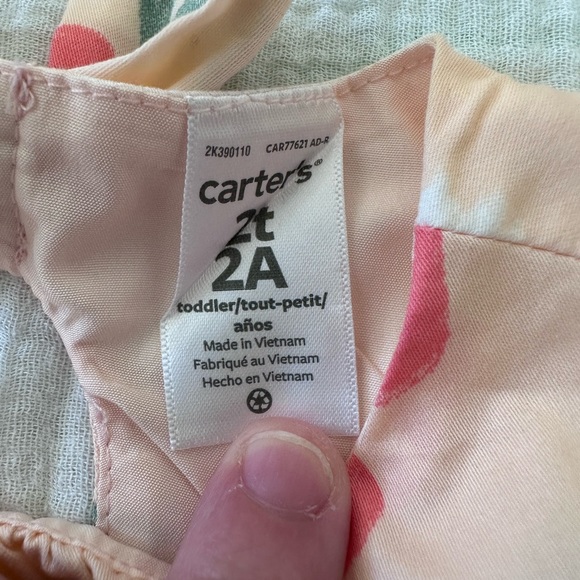 Carters Floral Dress - Peach - Tulle Lining - Bow Detail - Size US 2T/2A - Picture 3 of 4